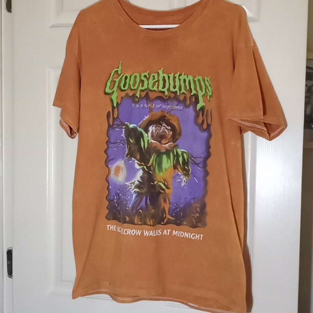 Goosebumps tee